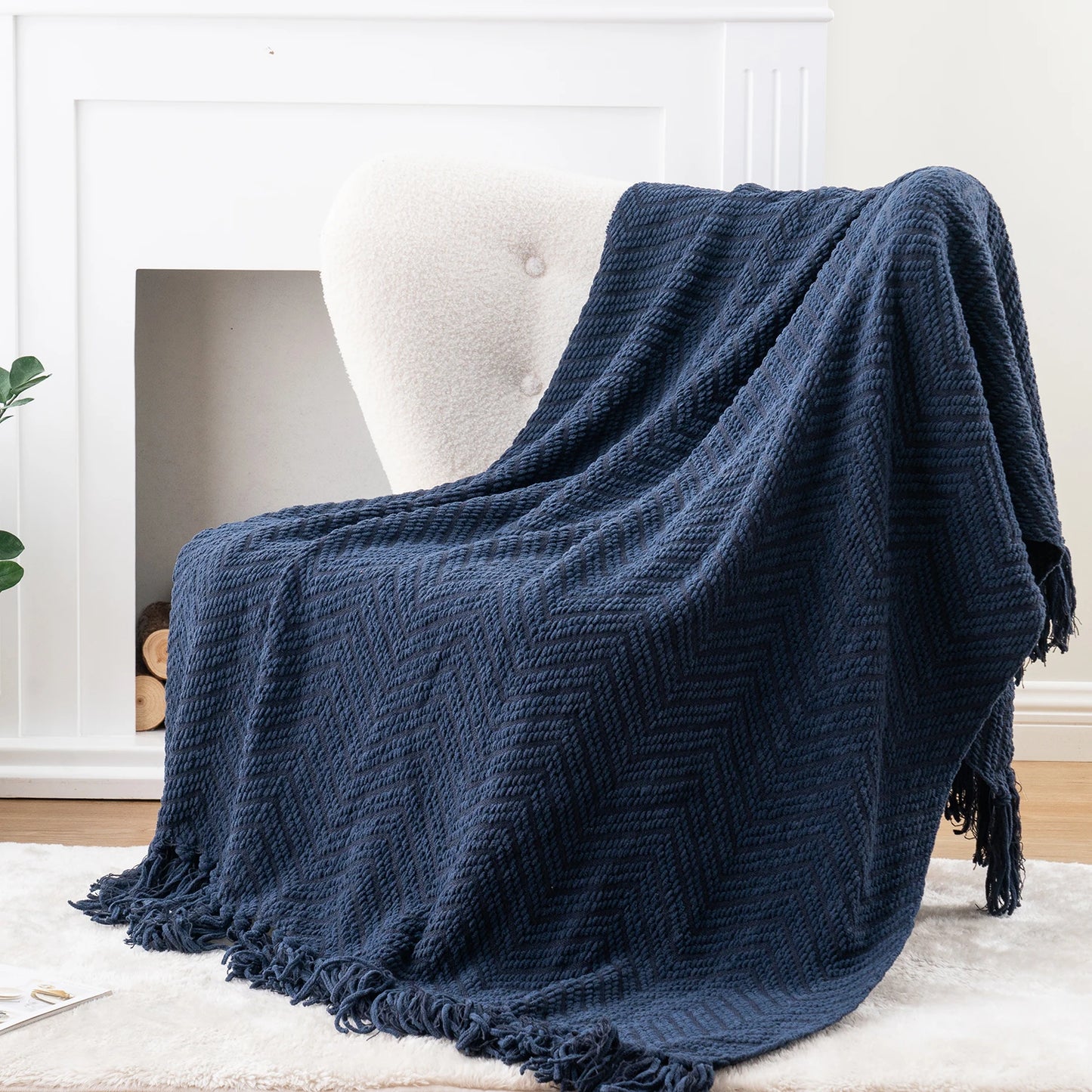 Battilo Thick Knitted Throw Blanket